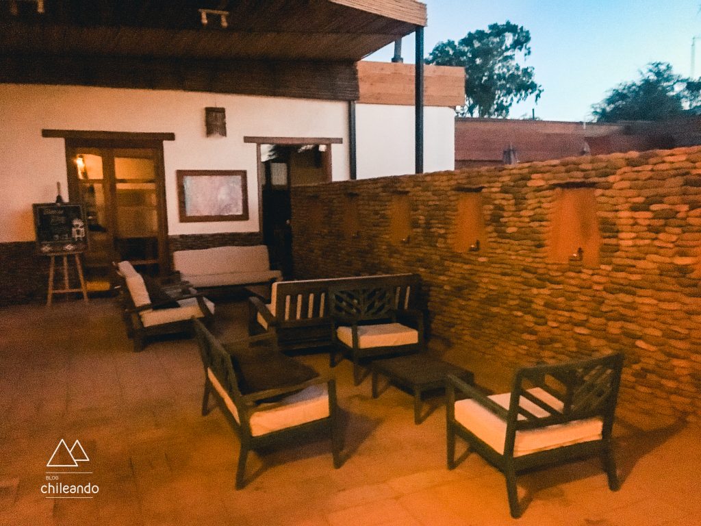 Terraço do hotel Terrantai em Atacama