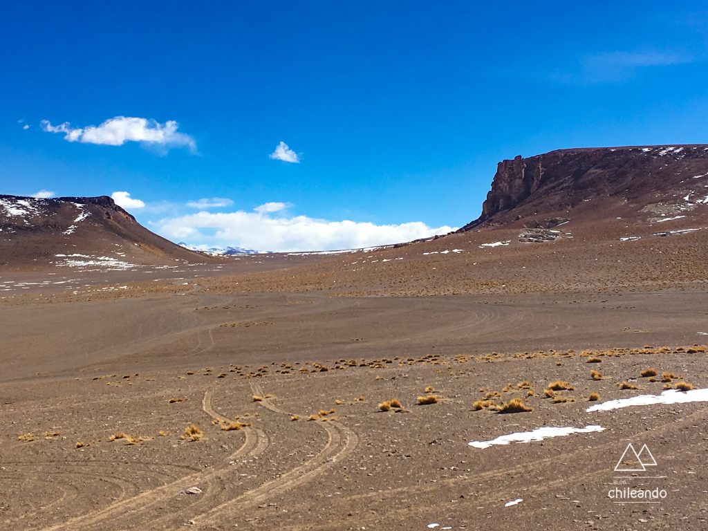 Caminho ao Salar de Tara