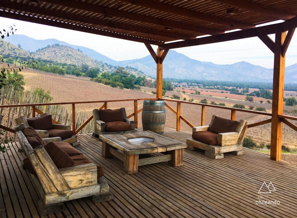 O aconchegante mirante da vinícola El Principal, na região de Santiago