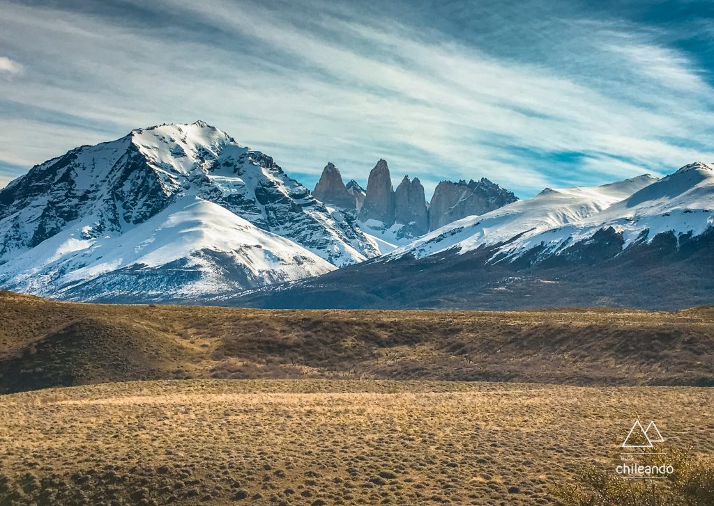 Vista das Torres del Paine a caminho da lagoa Azul