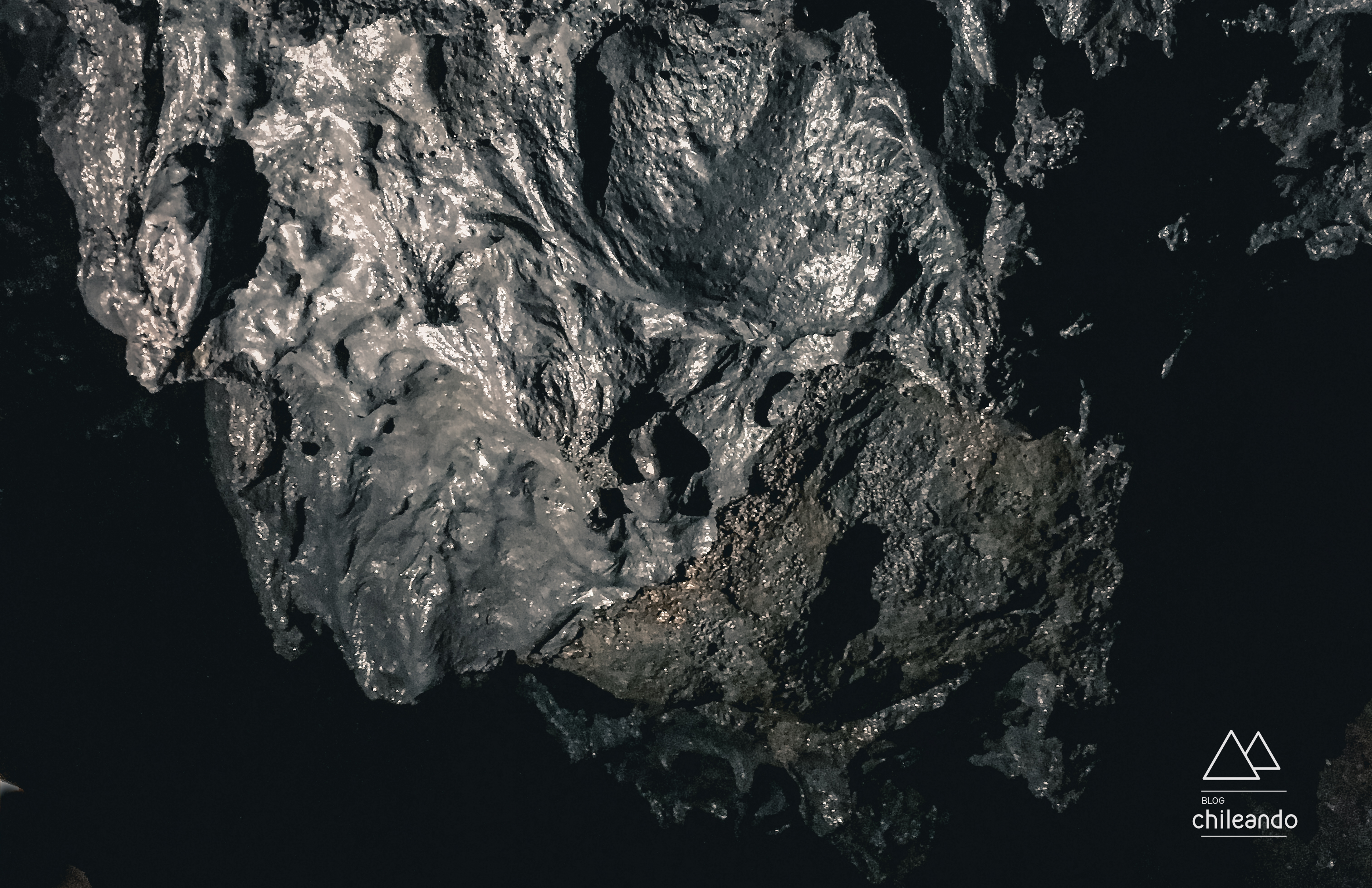 Parede de lava negra