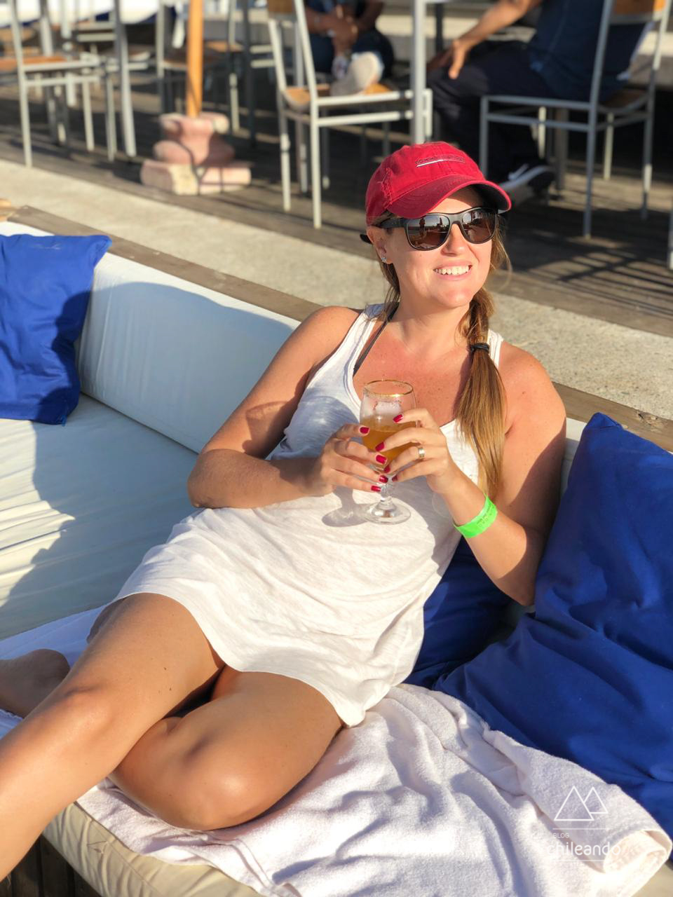 Bar do restaurante Peces Gordos em Algarrobo