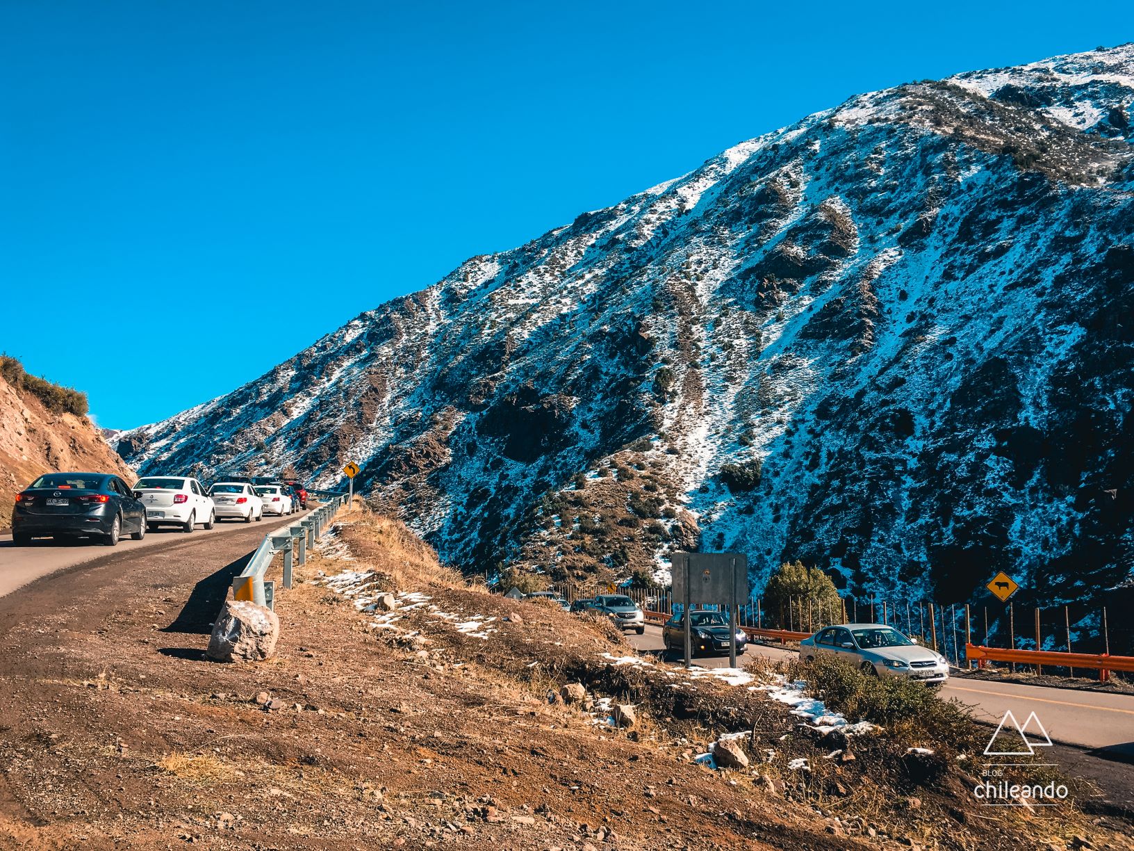 Trânsito no trajeto a Farellones