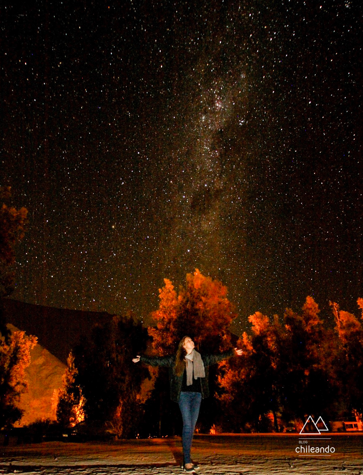 Eu e a via láctea durante o tour astronômico