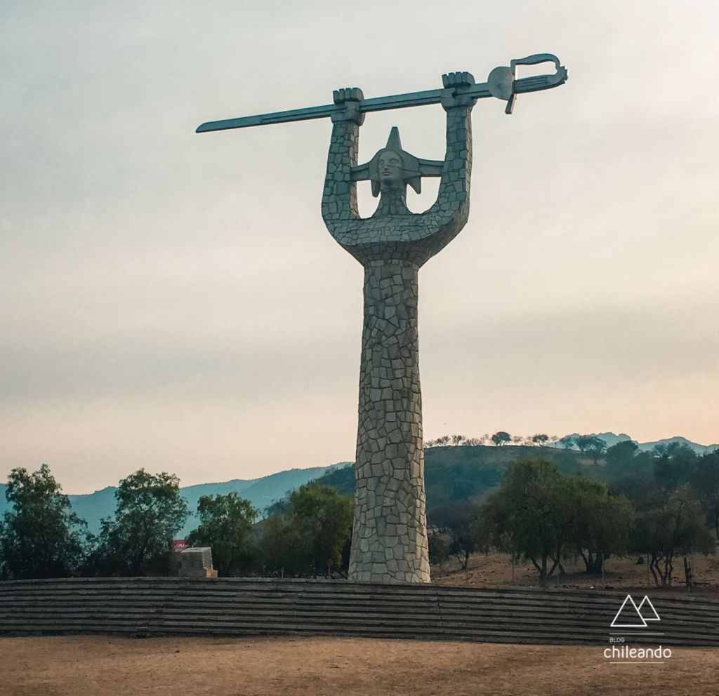 Monumento Chacabuco a caminho de Portillo