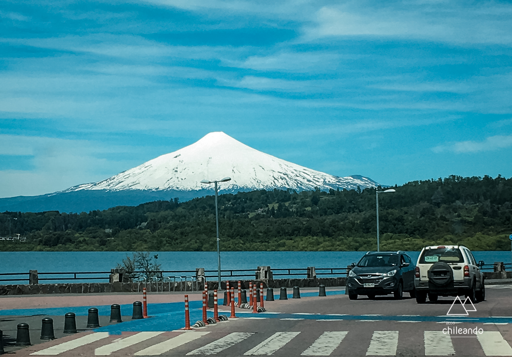 Vista para o lago e vulcão Villarrica