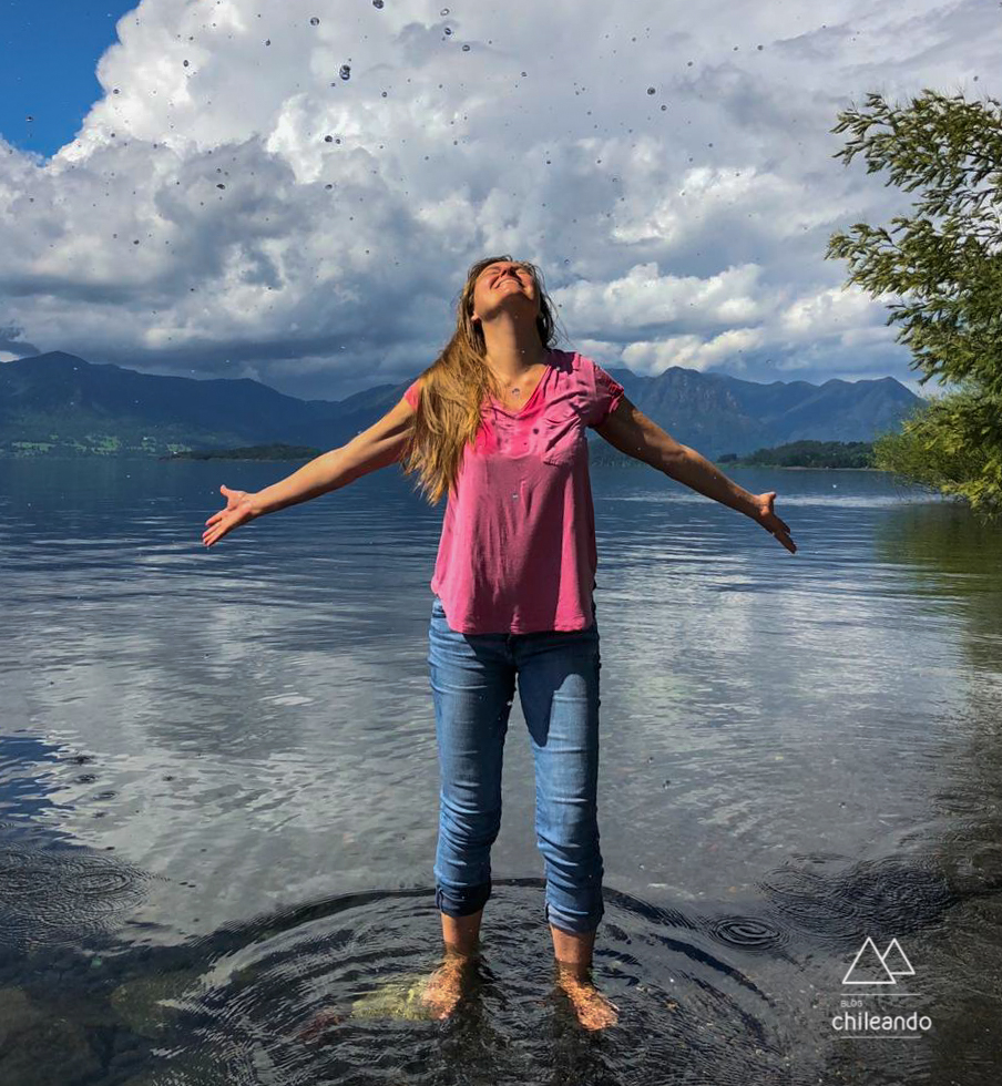 Curtindo a água transparente do lago Villarrica