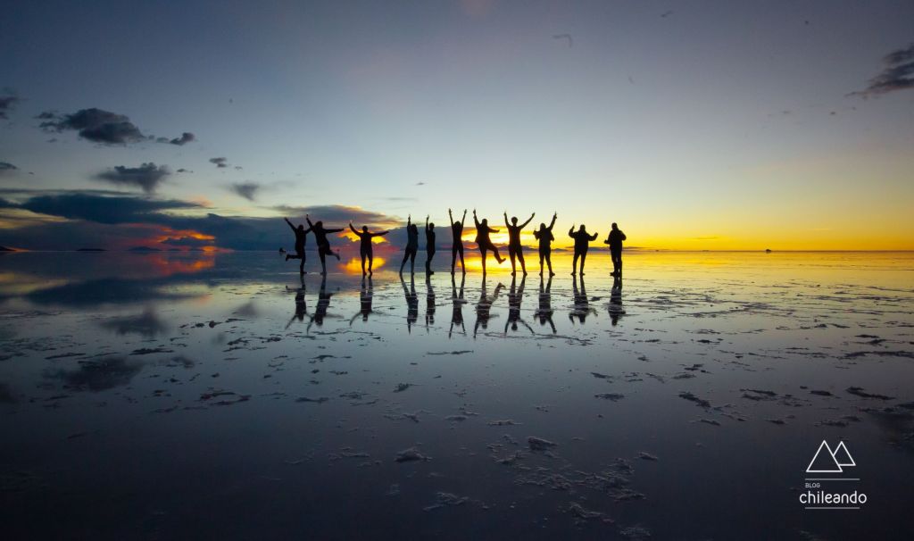A alegria de quem teve um dia perfeito no salar de Uyuni