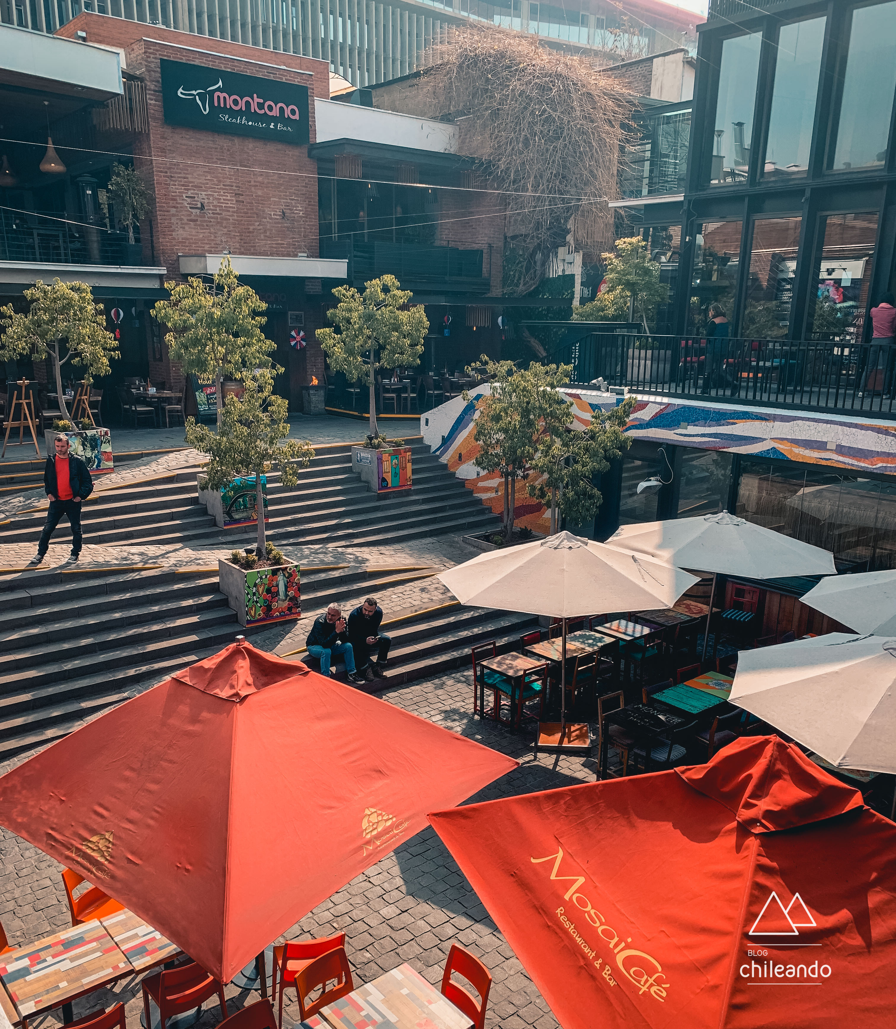 Patio Bellavista tem bares e restaurantes