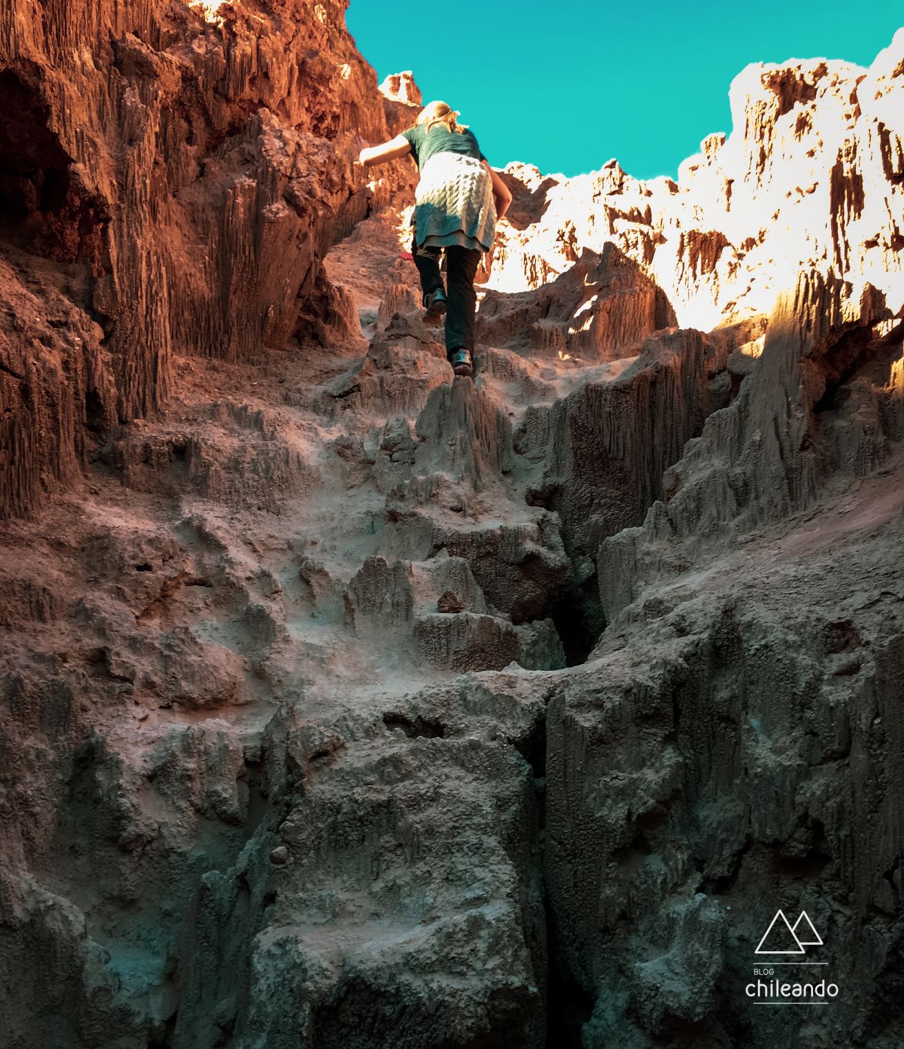 Miniescalada no Valle de la Luna, no Atacama